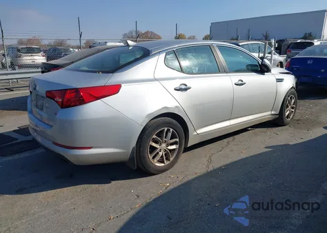 2013 Kia Optima Lx z USA, uszkodzony, nr VIN 5XXGM4A78DG242965